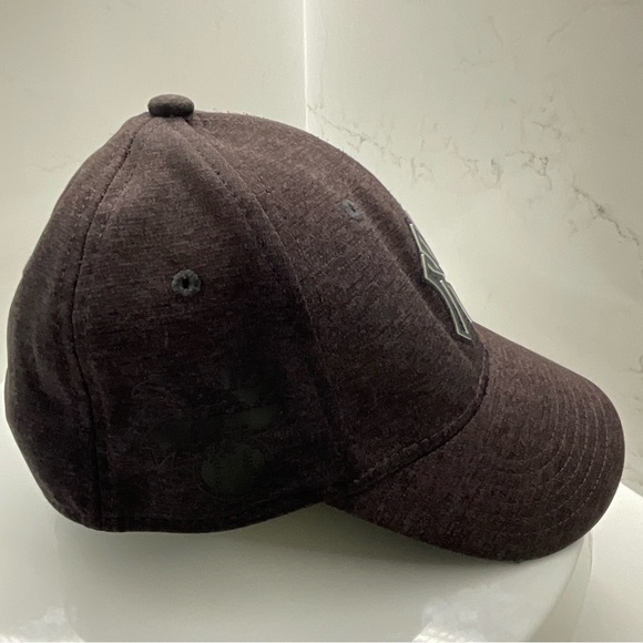 New York Yankees Youth New Era 39Thirty fitted hat - Picture 6 of 8